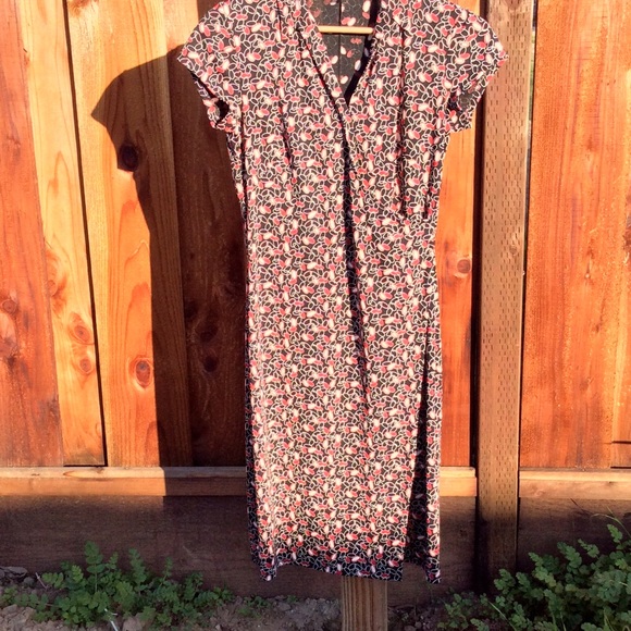 DONATED. Black and Red Fitted Wrap-style Dress - Picture 2 of 4